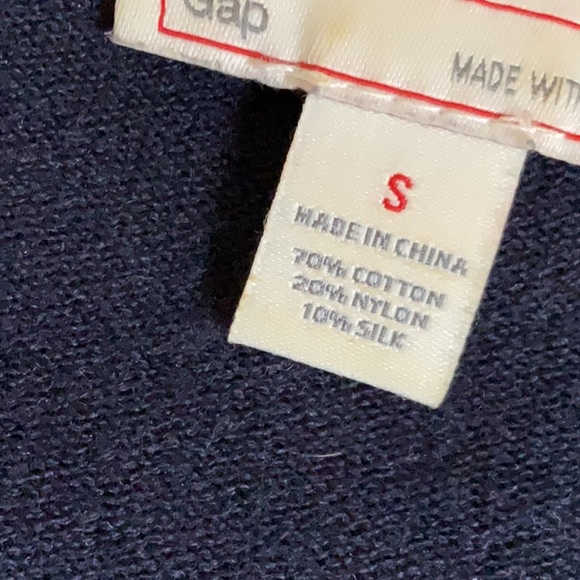 Gap color block sweaters - Picture 14 of 14